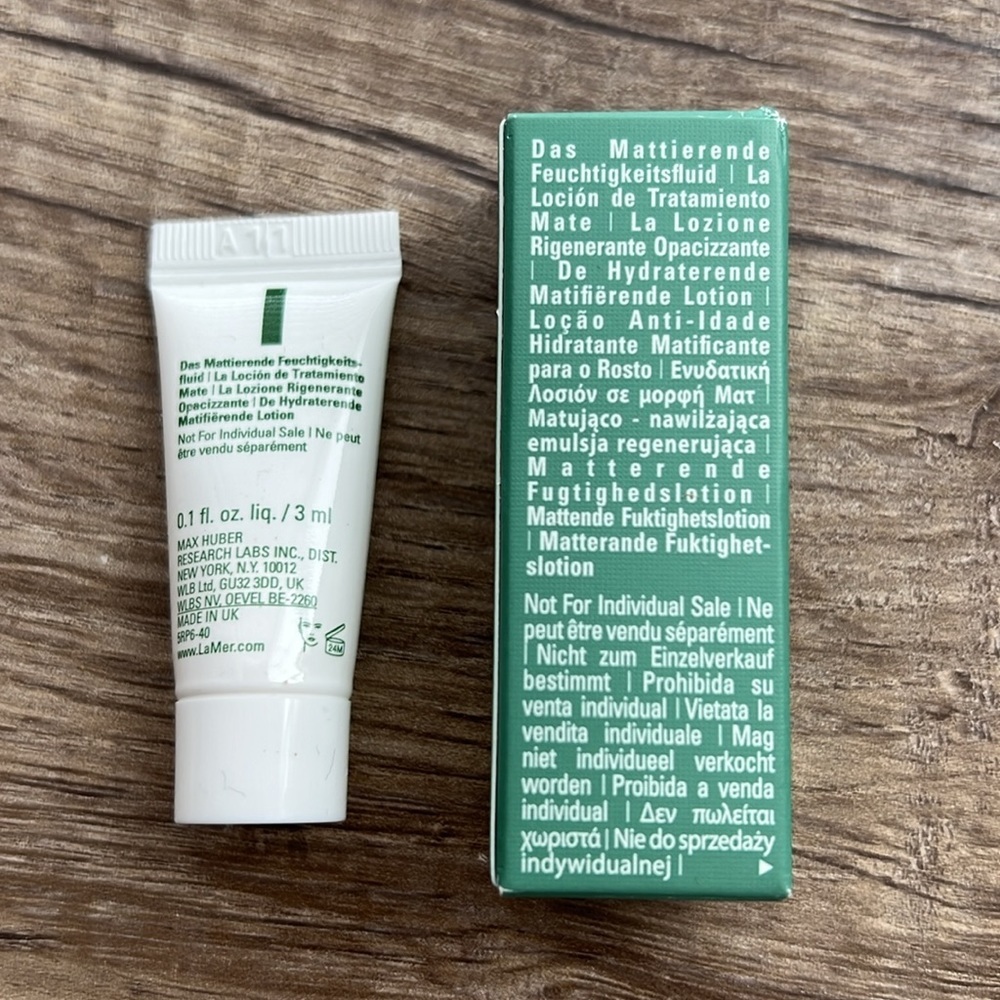 LA MER • Moisturizing Matte Lotion - Picture 4 of 6